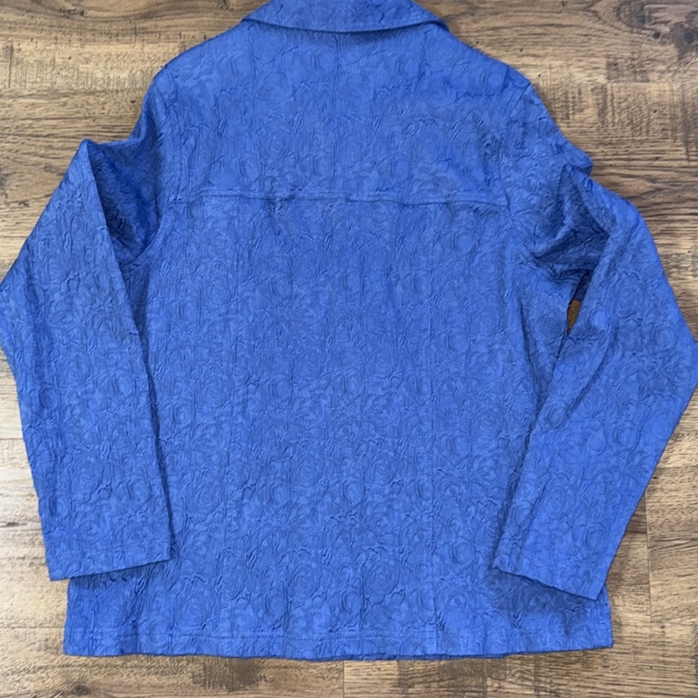 Tanjay Navy Textured Button-Down Jacket - image 8